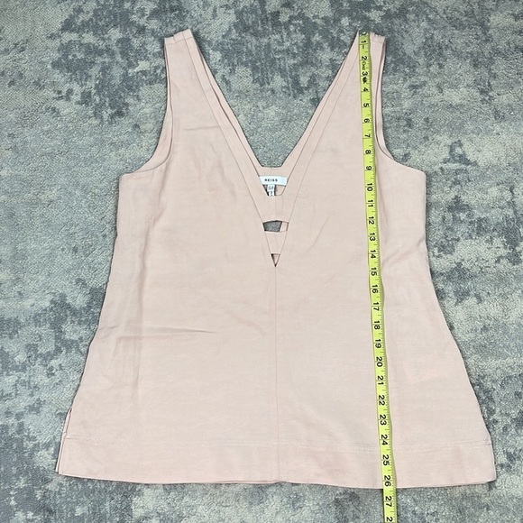 Reiss Emi Linen Blend Top V Neck with Cut Outs Sleeveless Neutral Blush Sz 6 - Picture 5 of 14